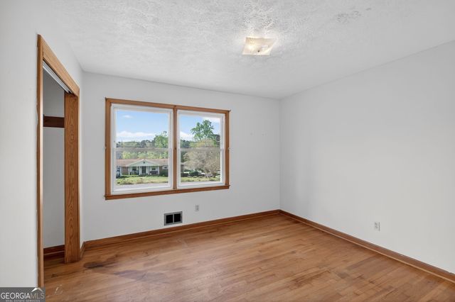 3895 Wesley Drive, Lithia Springs, GA 30122