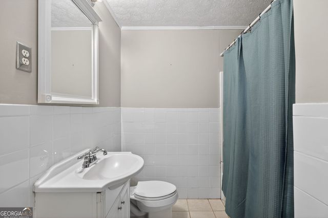 3895 Wesley Drive, Lithia Springs, GA 30122