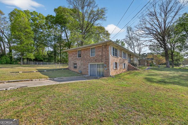 3895 Wesley Drive, Lithia Springs, GA 30122