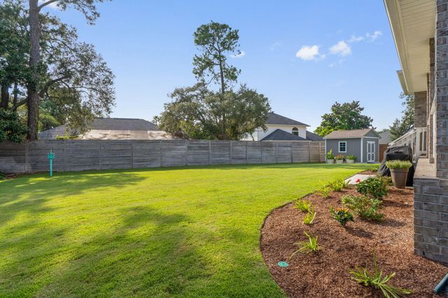 1888 Biscayne Boulevard, Navarre, FL 32566