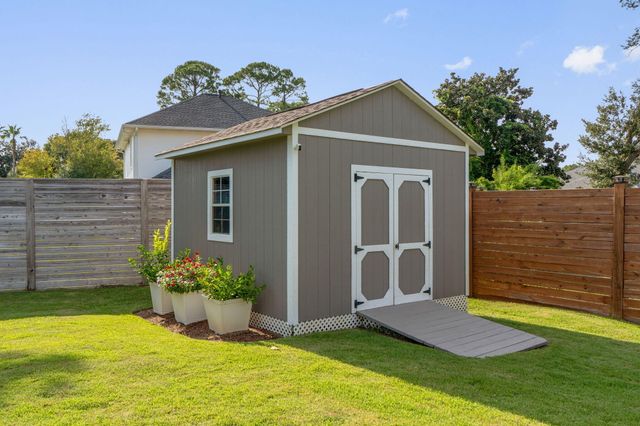 1888 Biscayne Boulevard, Navarre, FL 32566