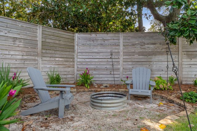 1888 Biscayne Boulevard, Navarre, FL 32566