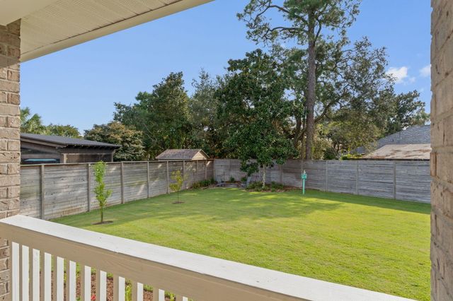 1888 Biscayne Boulevard, Navarre, FL 32566
