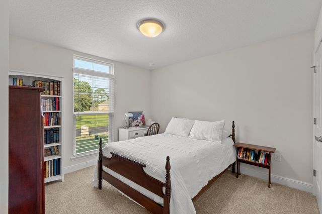 1888 Biscayne Boulevard, Navarre, FL 32566