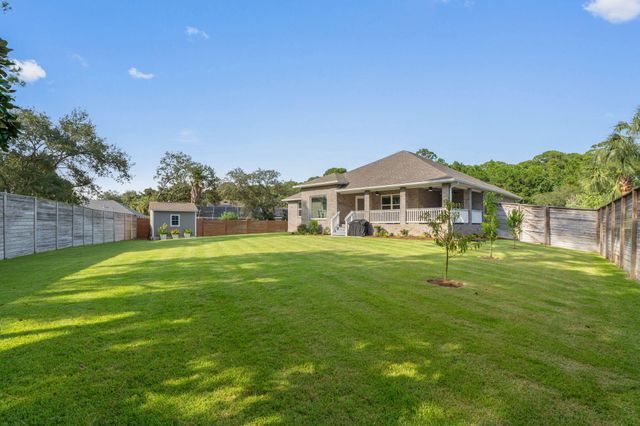 1888 Biscayne Boulevard, Navarre, FL 32566