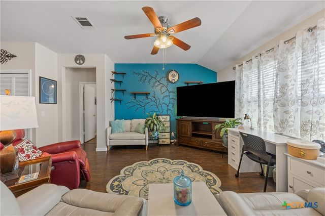 120 Holland Street, Hutto, TX 78634