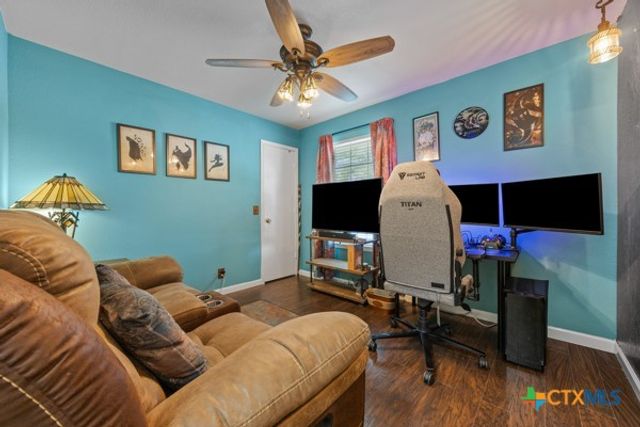 120 Holland Street, Hutto, TX 78634
