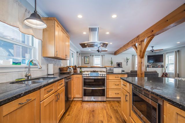 1970 East Hubbardton Road, Castleton, VT 05735