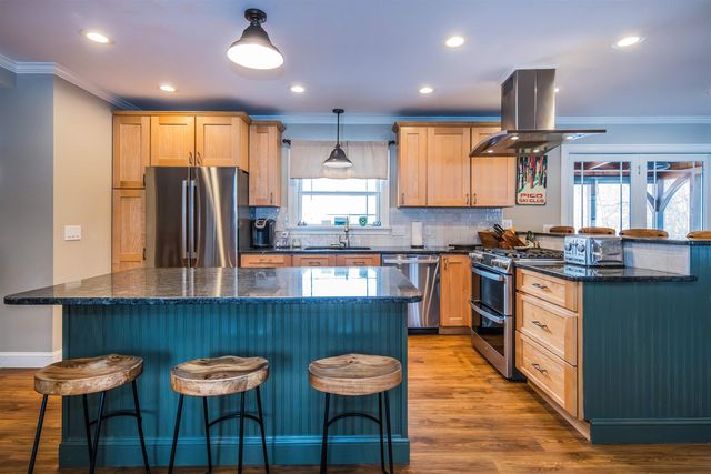 1970 East Hubbardton Road, Castleton, VT 05735