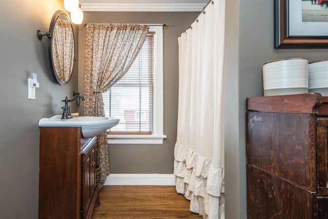 1970 East Hubbardton Road, Castleton, VT 05735