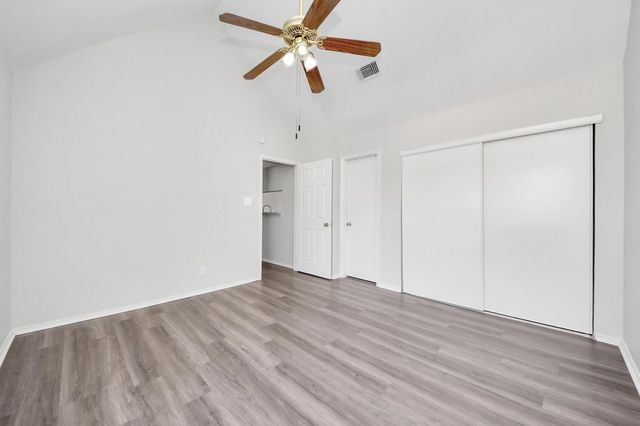 14550 Fonmeadow Drive 1406, Houston, TX 77035