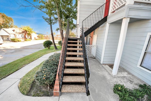 14550 Fonmeadow Drive 1406, Houston, TX 77035