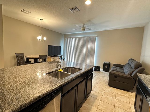 7089 WOODCHASE GLEN DRIVE, Riverview, FL 33578