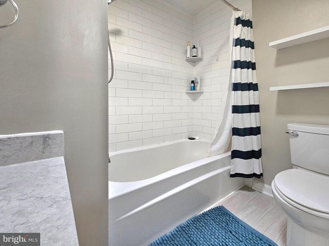7823 PAINTED DAISY DR, Springfield, VA 22152