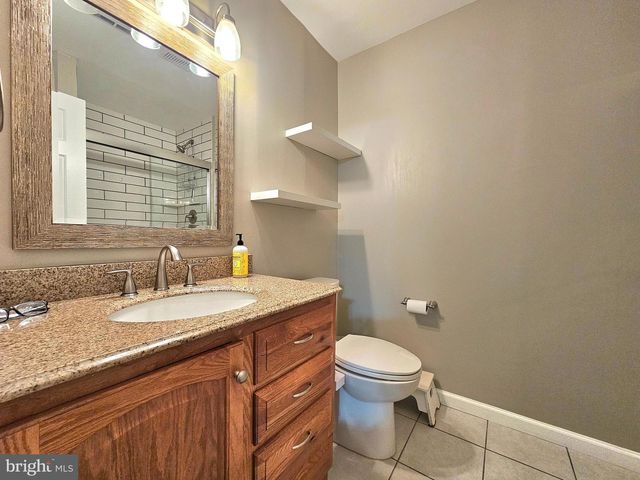7823 PAINTED DAISY DR, Springfield, VA 22152