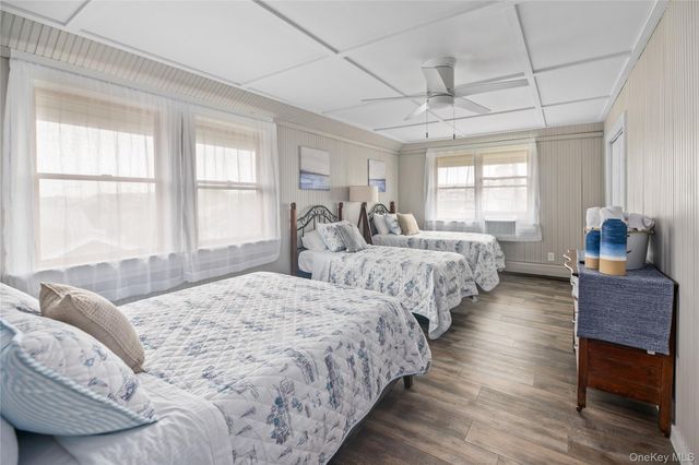 639 Ocean Breeze Walk, Ocean Beach, NY 11770