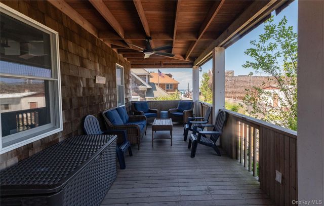 639 Ocean Breeze Walk, Ocean Beach, NY 11770