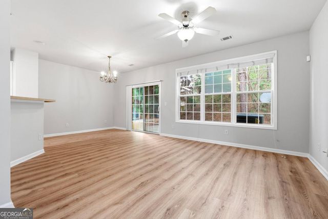 1006 Ivydale Circle, Lawrenceville, GA 30045