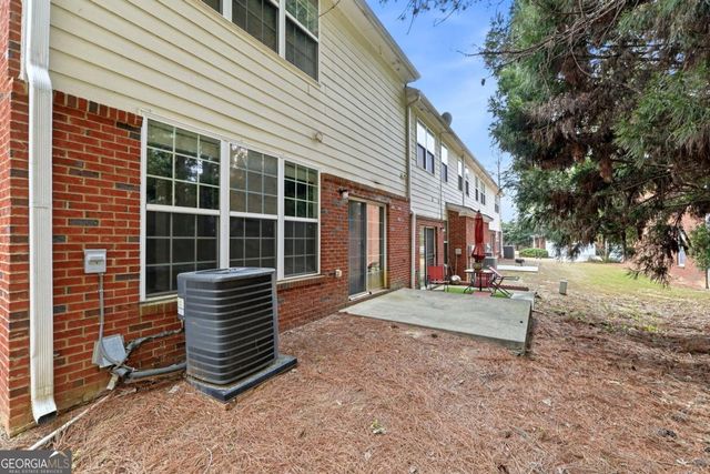1006 Ivydale Circle, Lawrenceville, GA 30045