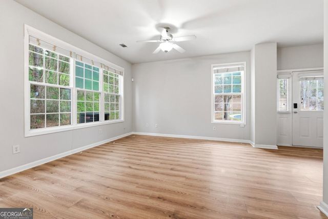 1006 Ivydale Circle, Lawrenceville, GA 30045