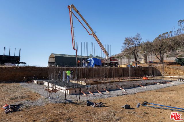 9950 COTHARIN Road, Malibu, CA 90265