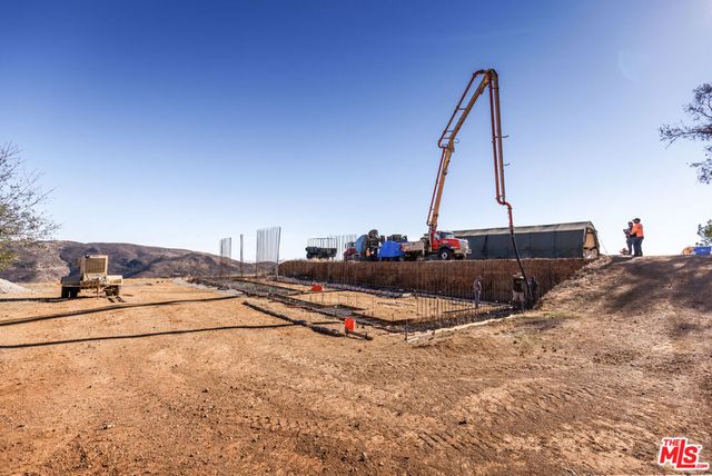 9950 COTHARIN Road, Malibu, CA 90265