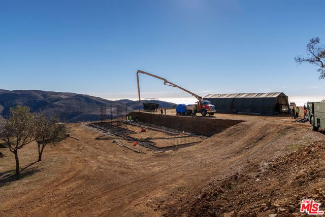 9950 COTHARIN Road, Malibu, CA 90265