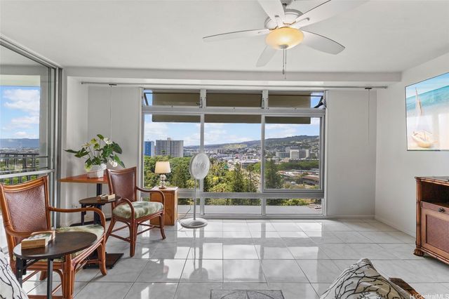 1519 Nuuanu Avenue 1440, Honolulu, HI 96817