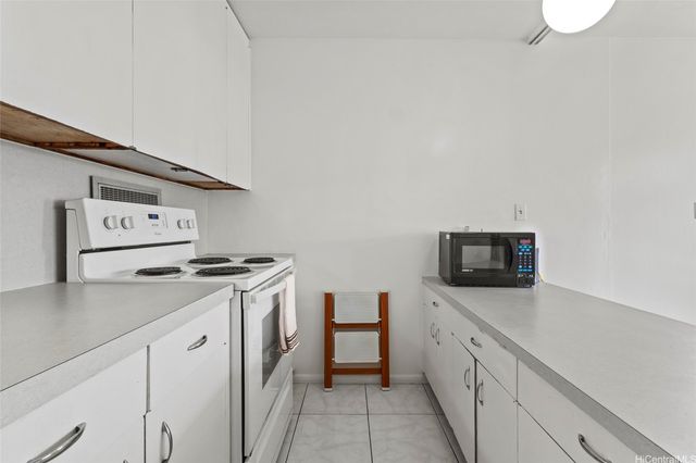 1519 Nuuanu Avenue 1440, Honolulu, HI 96817