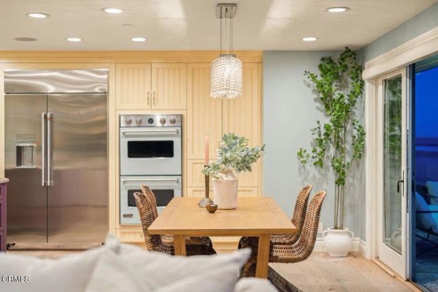 1096 Belfast Lane, Ventura, CA 93001