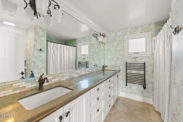 1096 Belfast Lane, Ventura, CA 93001