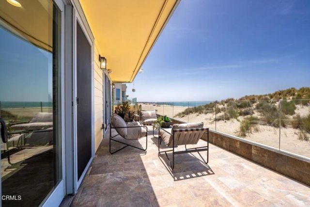 1096 Belfast Lane, Ventura, CA 93001