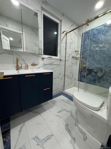 588 W Broadway 1, Cedarhurst, NY 11516