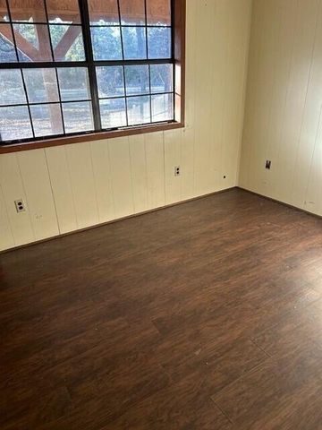 446 Earl Perkins Rd, Pitkin, LA 70656