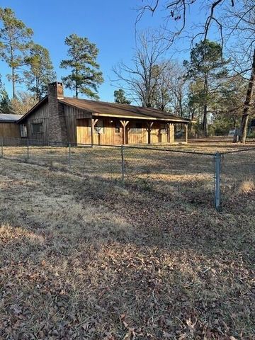 446 Earl Perkins Rd, Pitkin, LA 70656