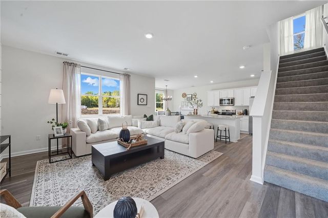 3030 Dalton CIR, Suffolk, VA 23435