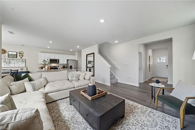 3030 Dalton CIR, Suffolk, VA 23435