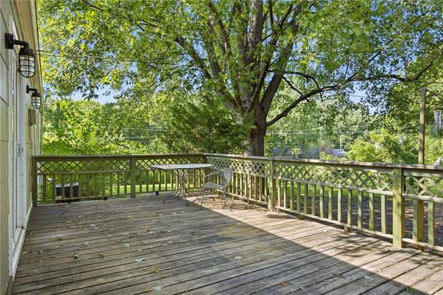 3903 N Osage Street, Independence, MO 64050