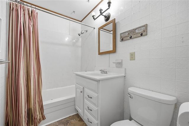 3903 N Osage Street, Independence, MO 64050