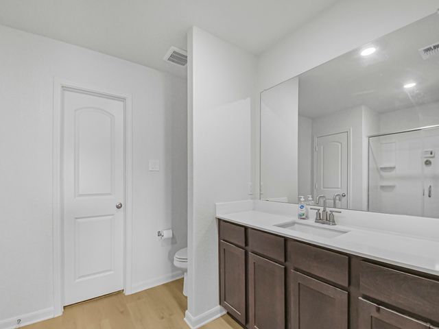 9949 Voyager Lane, Fort Worth, TX 76131