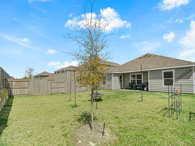 9949 Voyager Lane, Fort Worth, TX 76131