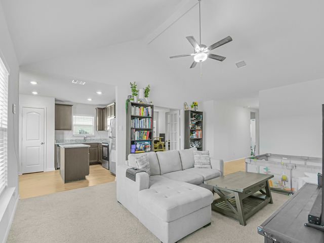 9949 Voyager Lane, Fort Worth, TX 76131