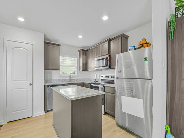 9949 Voyager Lane, Fort Worth, TX 76131