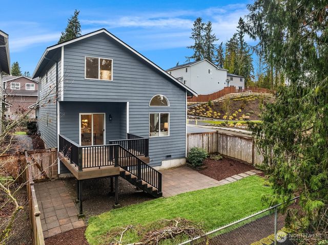 20011 131st Place NE, Woodinville, WA 98072
