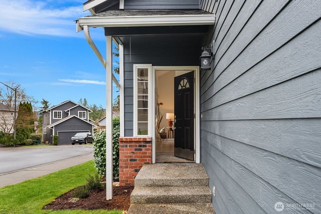 20011 131st Place NE, Woodinville, WA 98072