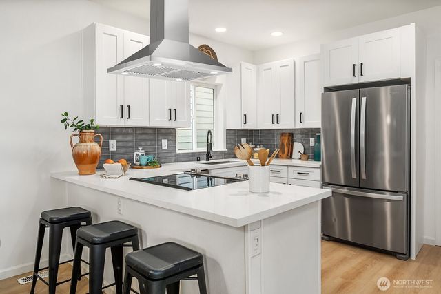 20011 131st Place NE, Woodinville, WA 98072