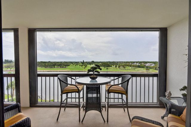 356 Golfview Road 609, North Palm Beach, FL 33408