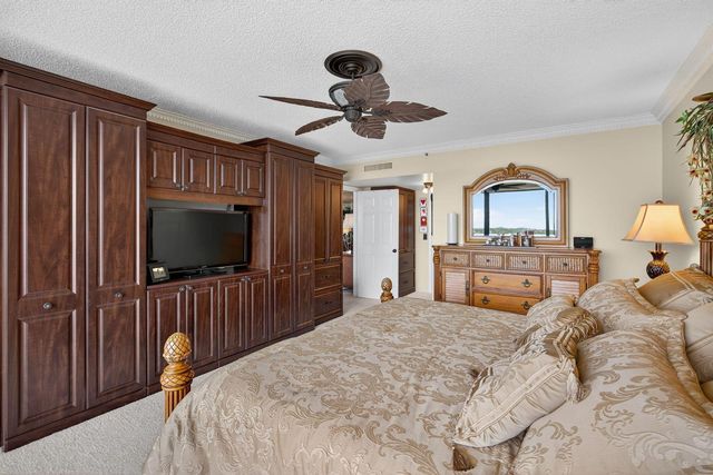 356 Golfview Road 609, North Palm Beach, FL 33408