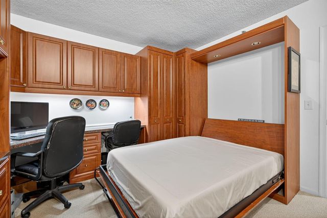 356 Golfview Road 609, North Palm Beach, FL 33408