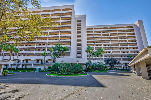 356 Golfview Road 609, North Palm Beach, FL 33408